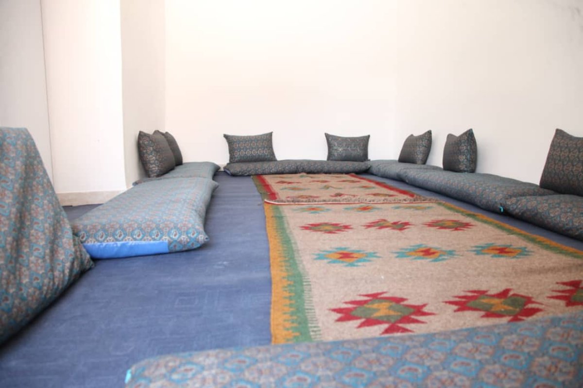 اتاق شیش نفره