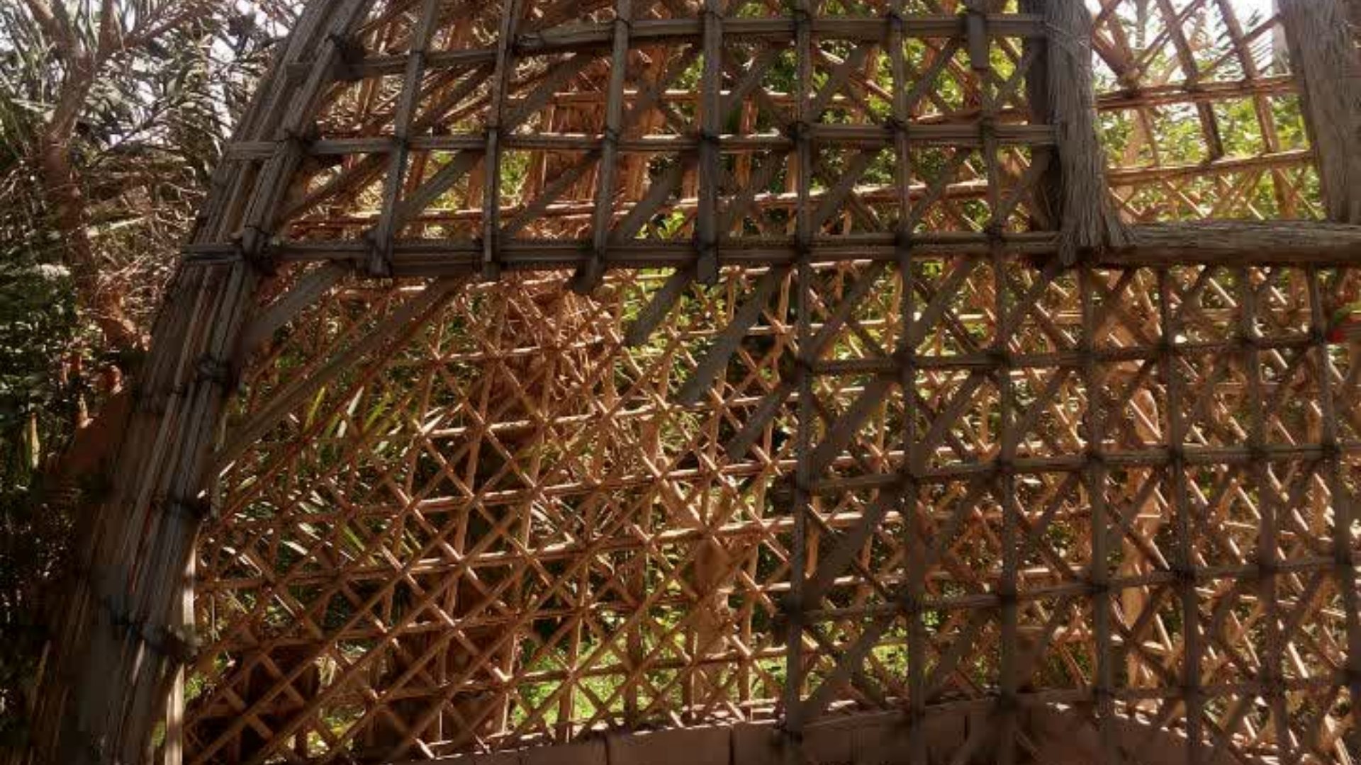 اقامتگاه  بومگردی عقیق