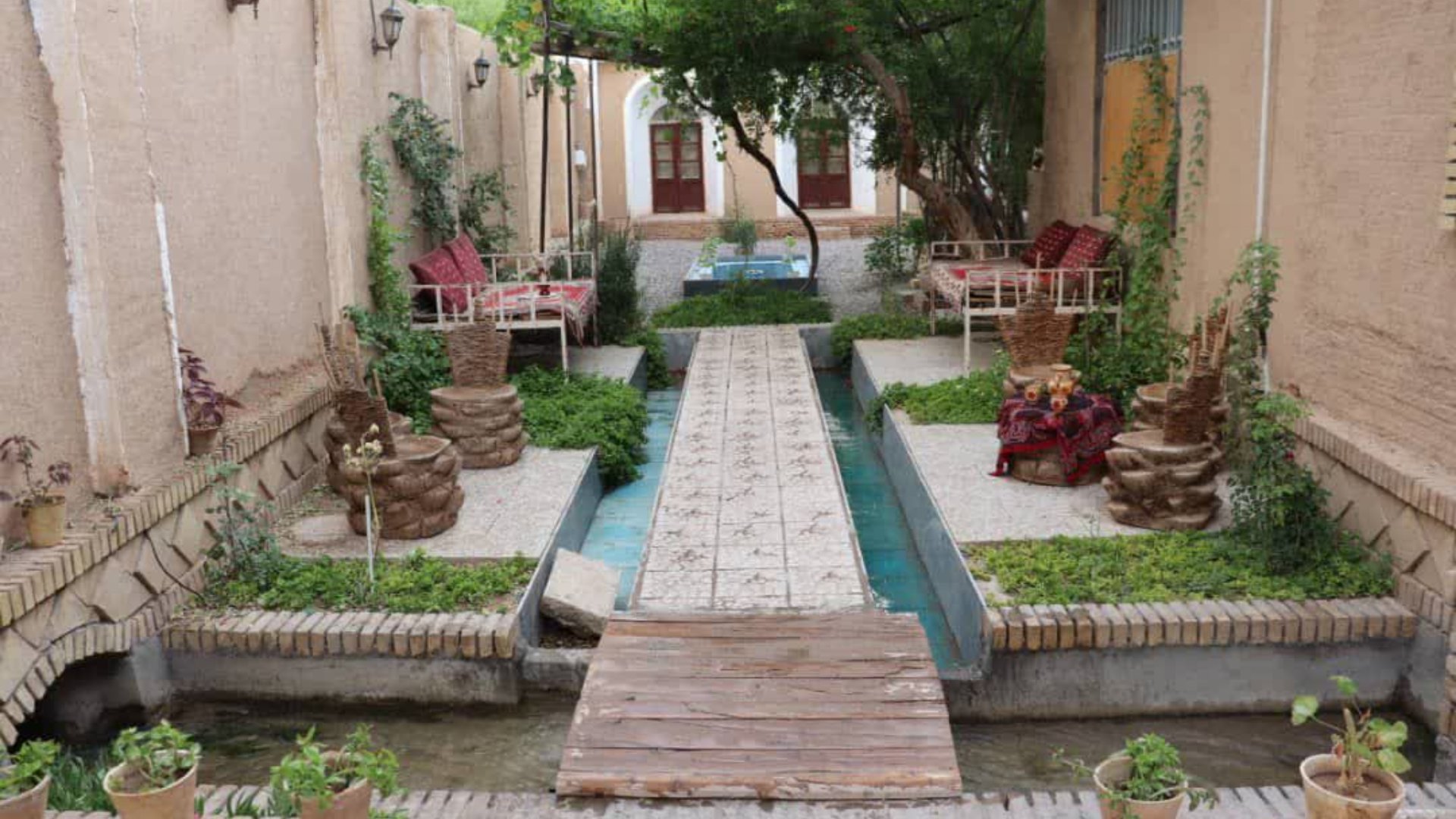 اقامتگاه بومگردی دلگشا