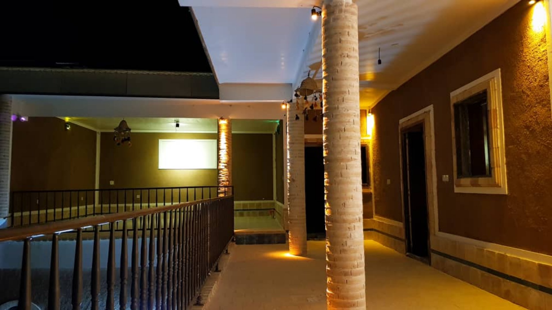 اقامتگاه بومگردی شاردون