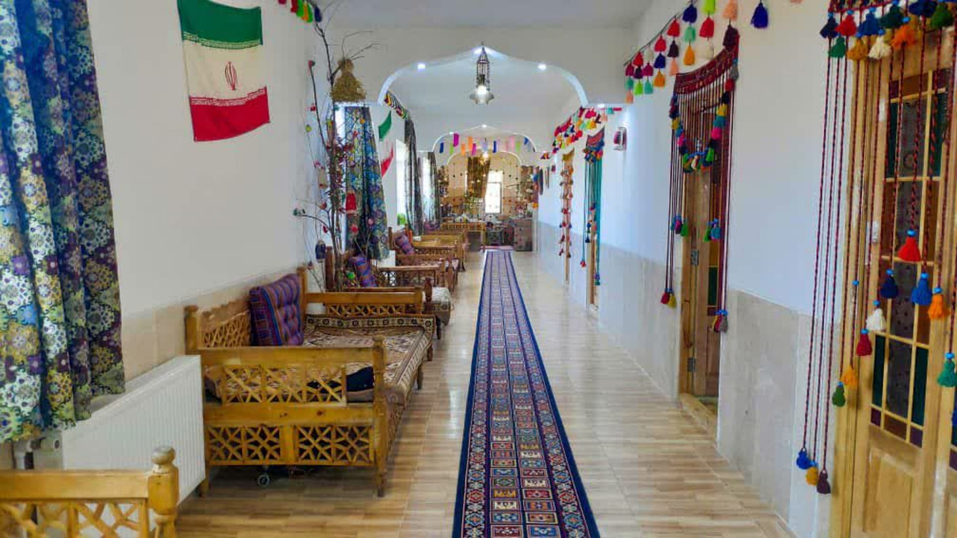 اقامتگاه بومگردی سرمه