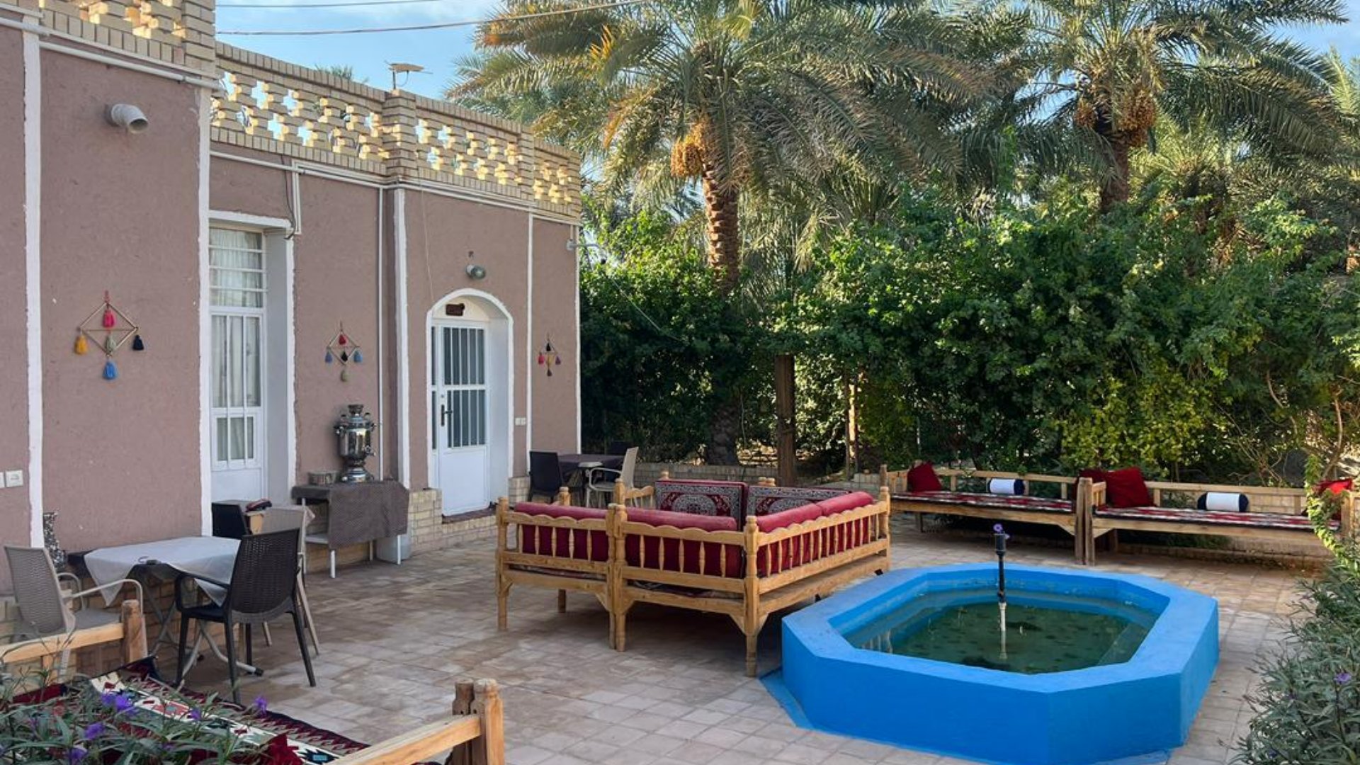 اقامتگاه بوگردی هور بانو