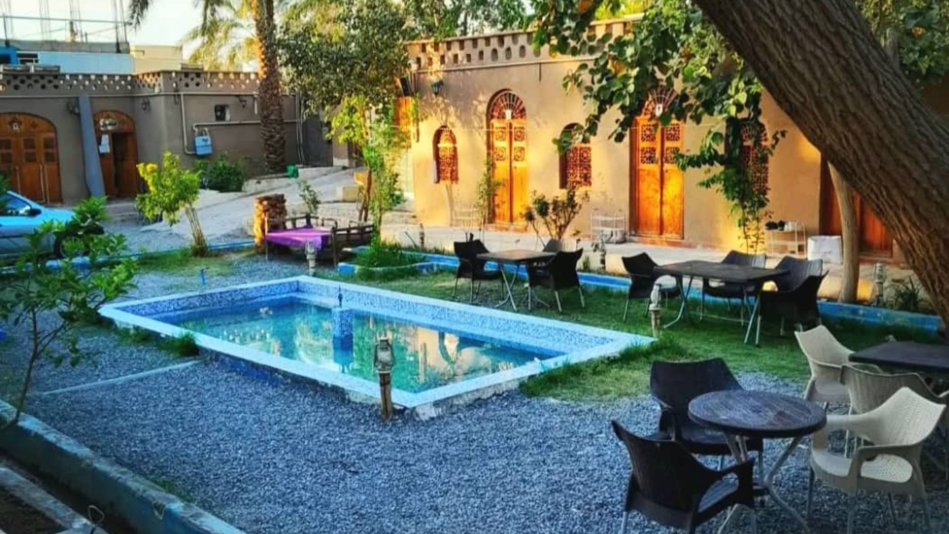 اقامتگاه بومگردی نخل و نارنج