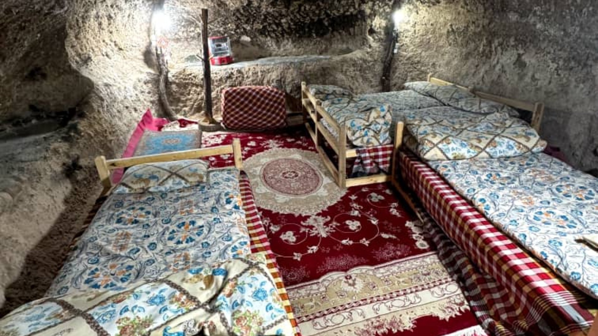 اقامتگاه بومگردی بن میمند